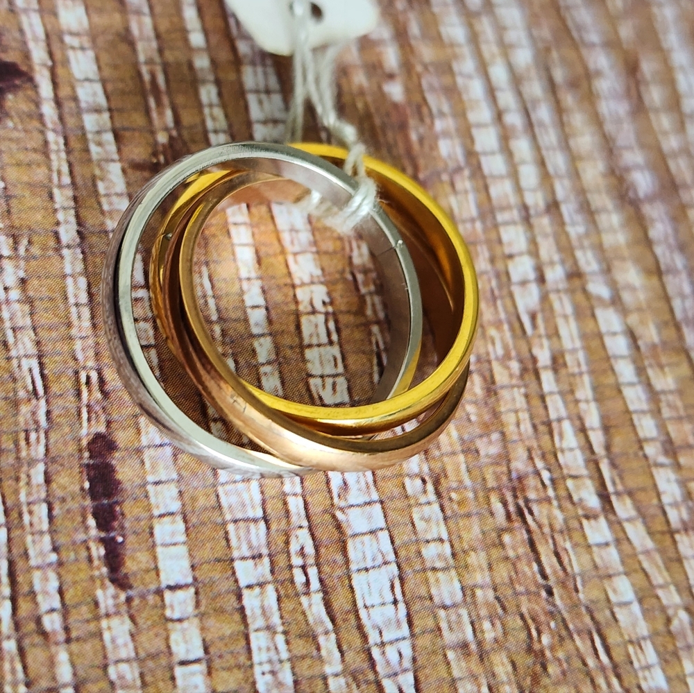 𝅺💜💛STAINLESS steel ring💛💜 - Picture 3 of 8